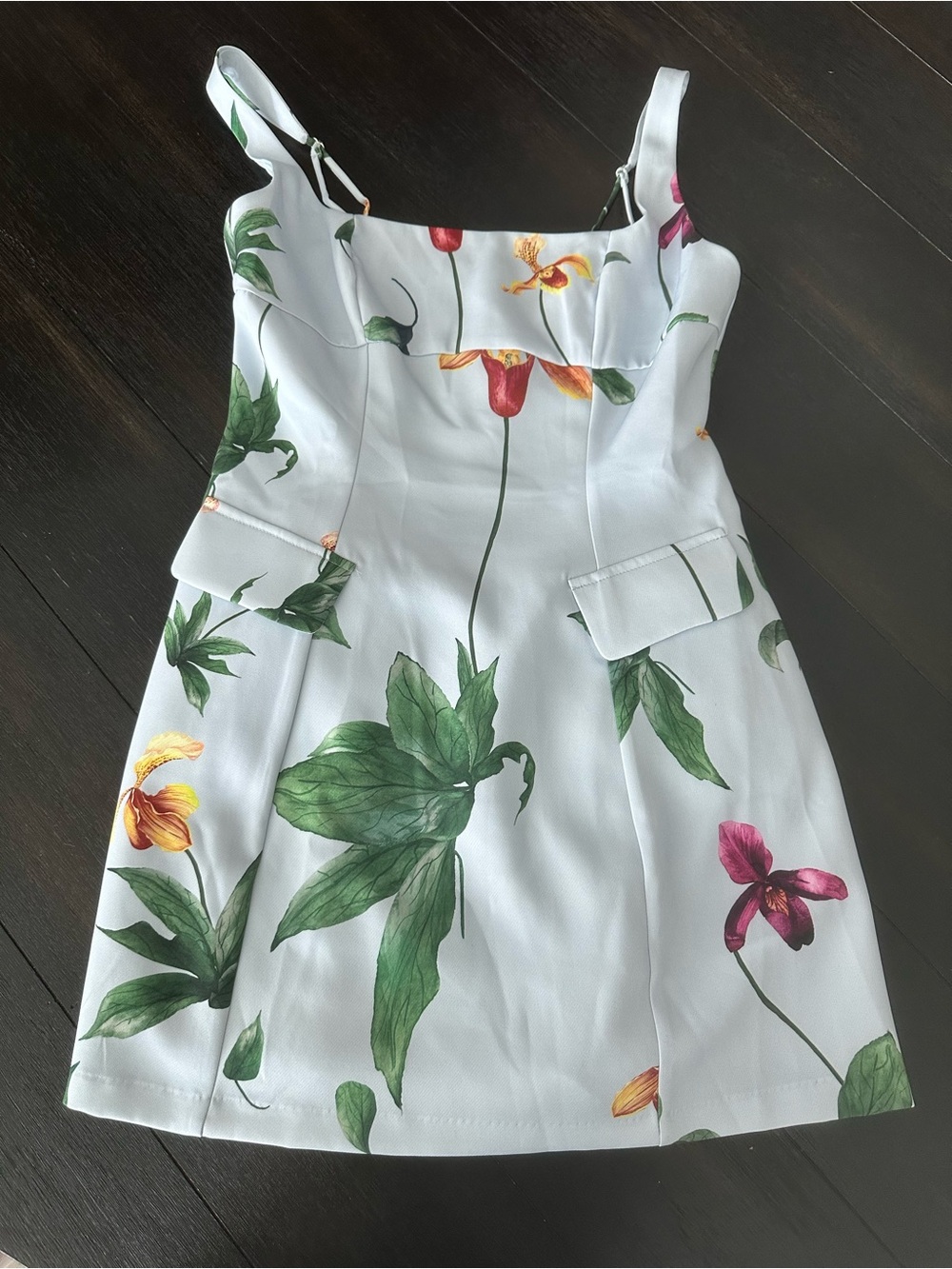 Fashion Nova White Floral Sundress with Green Leaves and Multicolor Blooms